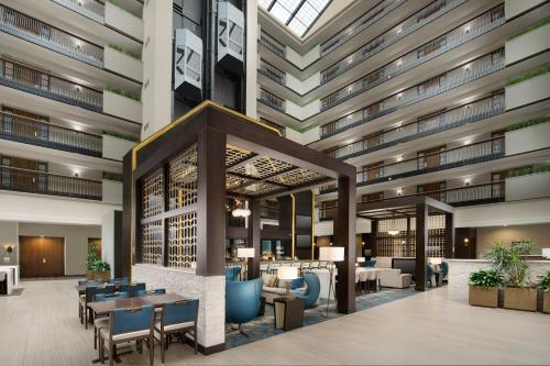 Hotel Embassy Suites Columbus
