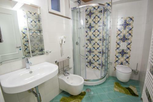 Hostal Largo Chianura