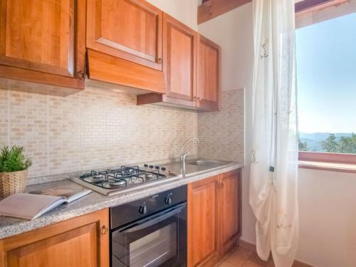 Cozy Farmhouse In Apecchio With Jacuzzi