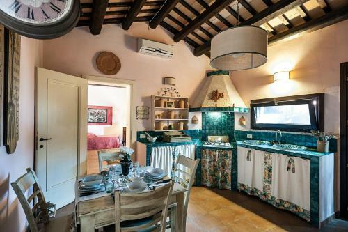 Citta Povera Villa Sleeps 2 Pool Air Con Wifi
