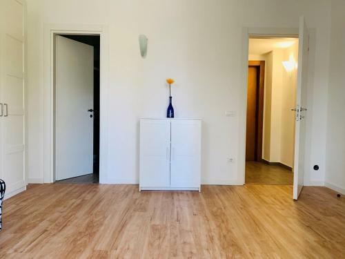 Front Lake Apartment Bardolino