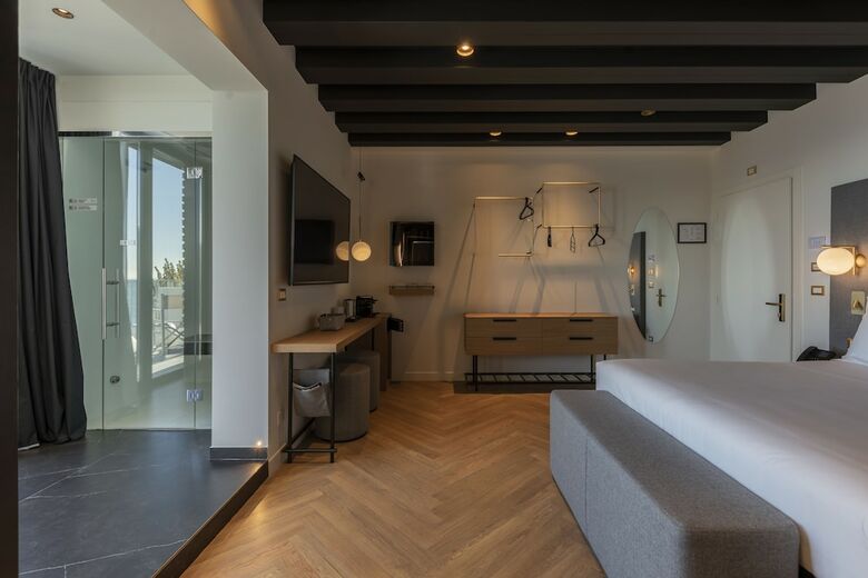 Maisonme Boutique Hotel