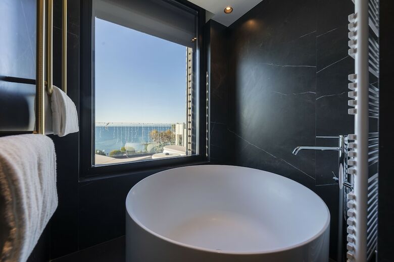 Maisonme Boutique Hotel