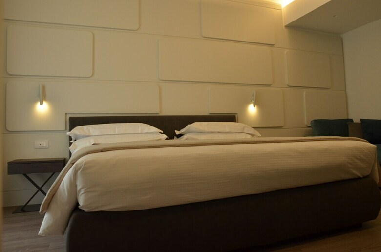 Solho Hotel