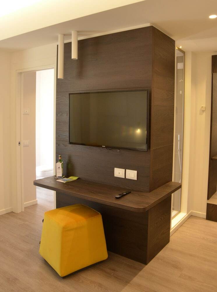 Solho Hotel
