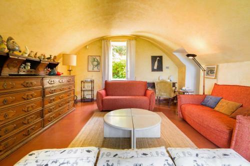 Contra' Casetta Villa Sleeps 10 Pool Wifi