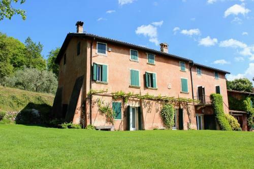 Contra' Casetta Villa Sleeps 10 Pool Wifi