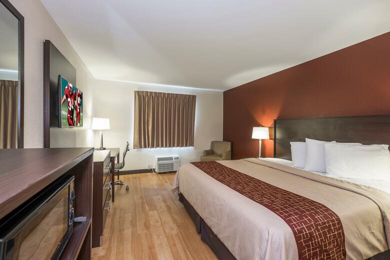 Hotel Red Roof Inn Columbus North - Ohio State Fairgrounds