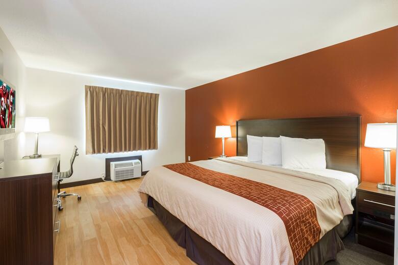 Hotel Red Roof Inn Columbus North - Ohio State Fairgrounds
