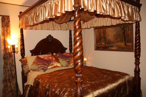 Alla's Historical Bed And Breakfast, Spa And Cabana