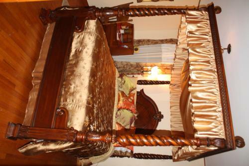 Alla's Historical Bed And Breakfast, Spa And Cabana