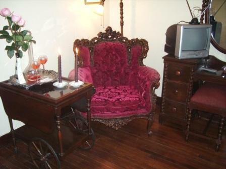 Alla's Historical Bed And Breakfast, Spa And Cabana