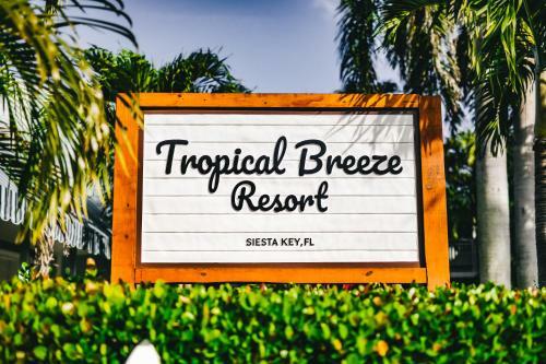 Hotel Tropical Breeze Resort