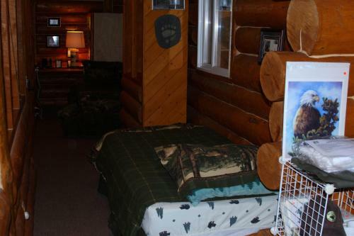 Lodge Moose Cabin