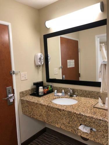 Hotel Inn At Clinton