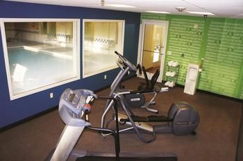 Medford Hotel Inn & Suites