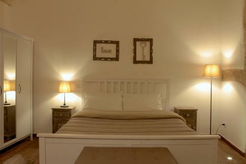 Hostal Deshome Guest House