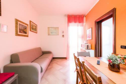 Apartments Orange
