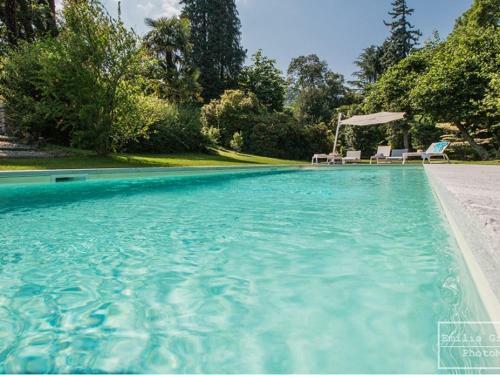 Baveno Villa Sleeps 16 Pool Wifi