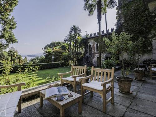 Baveno Villa Sleeps 16 Pool Wifi