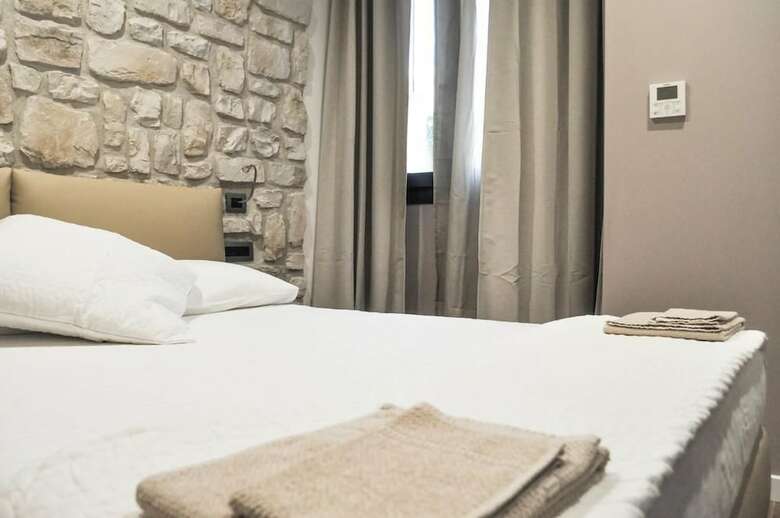 Hostal Olivia Rooms Eurialo