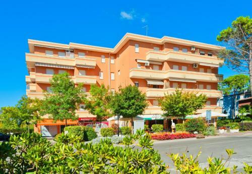 Apartment In Bibione 24620