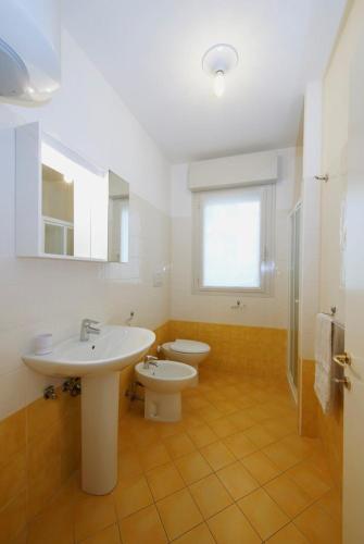 Apartments In Bibione 24613