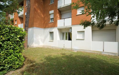 Apartment In Bibione 24611