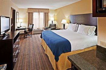 Holiday Inn Express And Suites Hotel - Pauls Valley