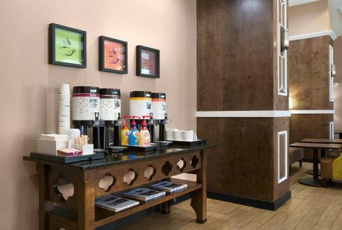 Hotel Hampton Inn Belmont At Montcross