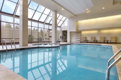 Hotel Embassy Suites Piscataway - Somerset