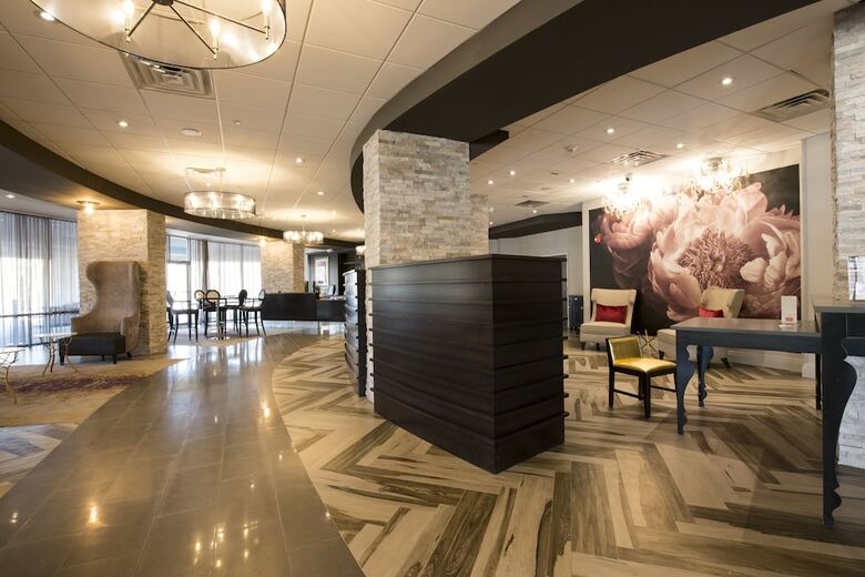Crowne Plaza Saddle Brook, An Ihg Hotel