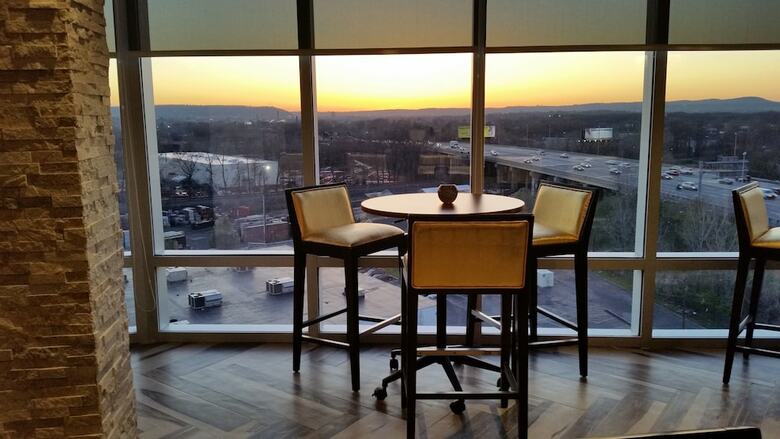 Crowne Plaza Saddle Brook, An Ihg Hotel