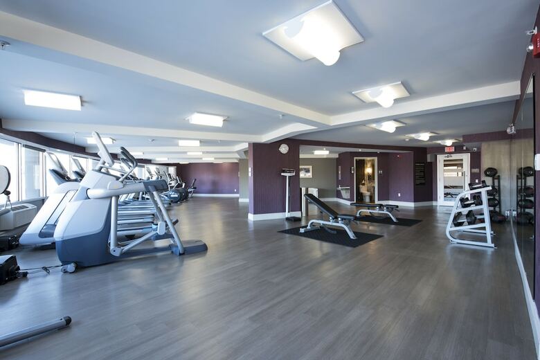 Crowne Plaza Saddle Brook, An Ihg Hotel