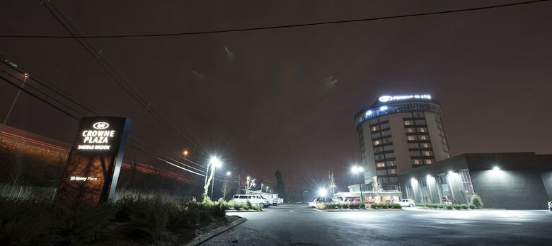 Crowne Plaza Saddle Brook, An Ihg Hotel