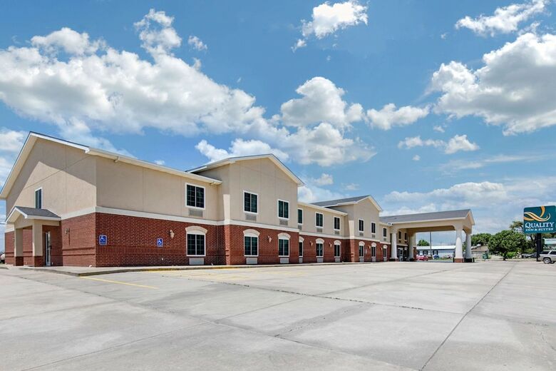 Hotel Days Inn & Suites Of Clayton
