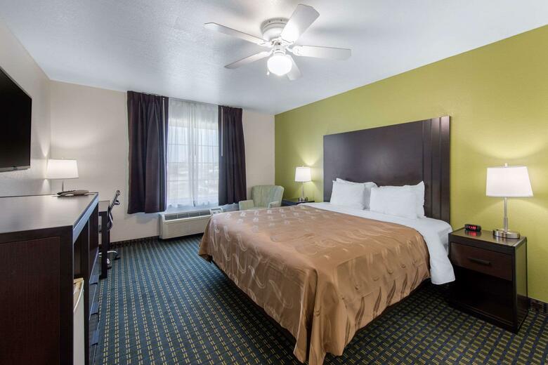 Hotel Days Inn & Suites Of Clayton