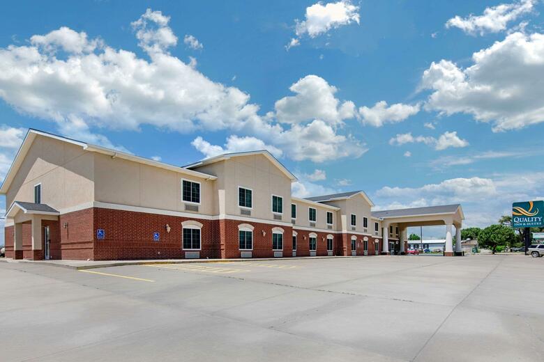 Hotel Days Inn & Suites Of Clayton