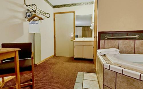 Hotel Americas Best Value Inn