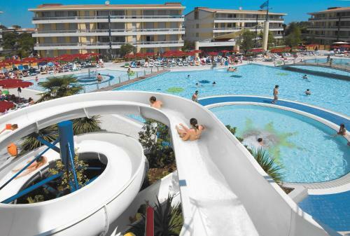 Apartamento Villaggio Planetarium Resort