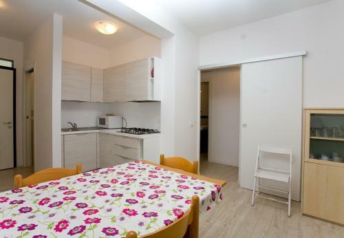 Apartment In Bibione 24617