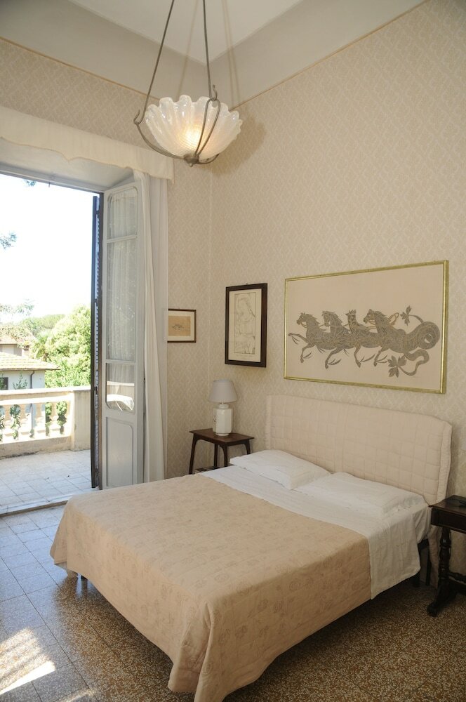 Hostal Villa Gualterio