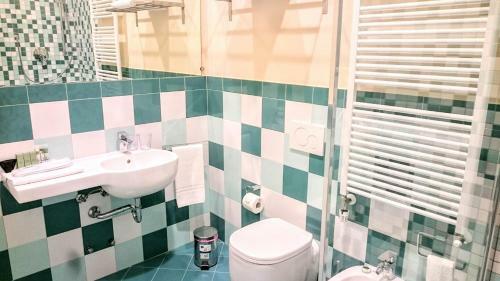 Hostal Casa Isolani, Piazza Maggiore