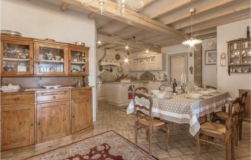 Holiday Home Colle Val D' Elsa Si 04