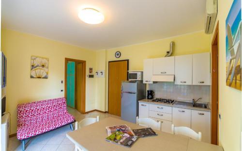 Apartment In Bibione 24616