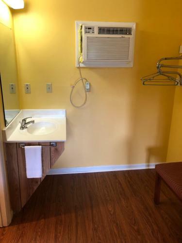 Motel Americas Best Value Inn - Jonesville