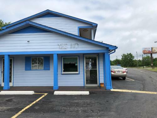 Motel Americas Best Value Inn - Jonesville