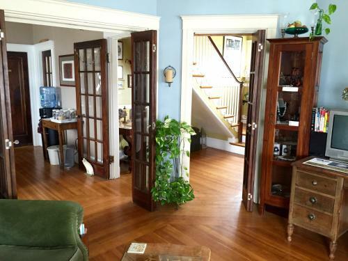 Harrington House Bed & Breakfast