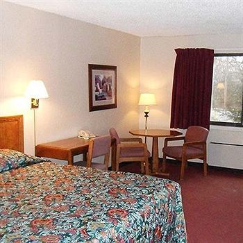 Magnuson Hotel Dixon