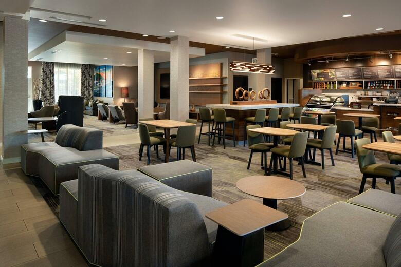 Hotel Courtyard By Marriott Maui Kahului Airport